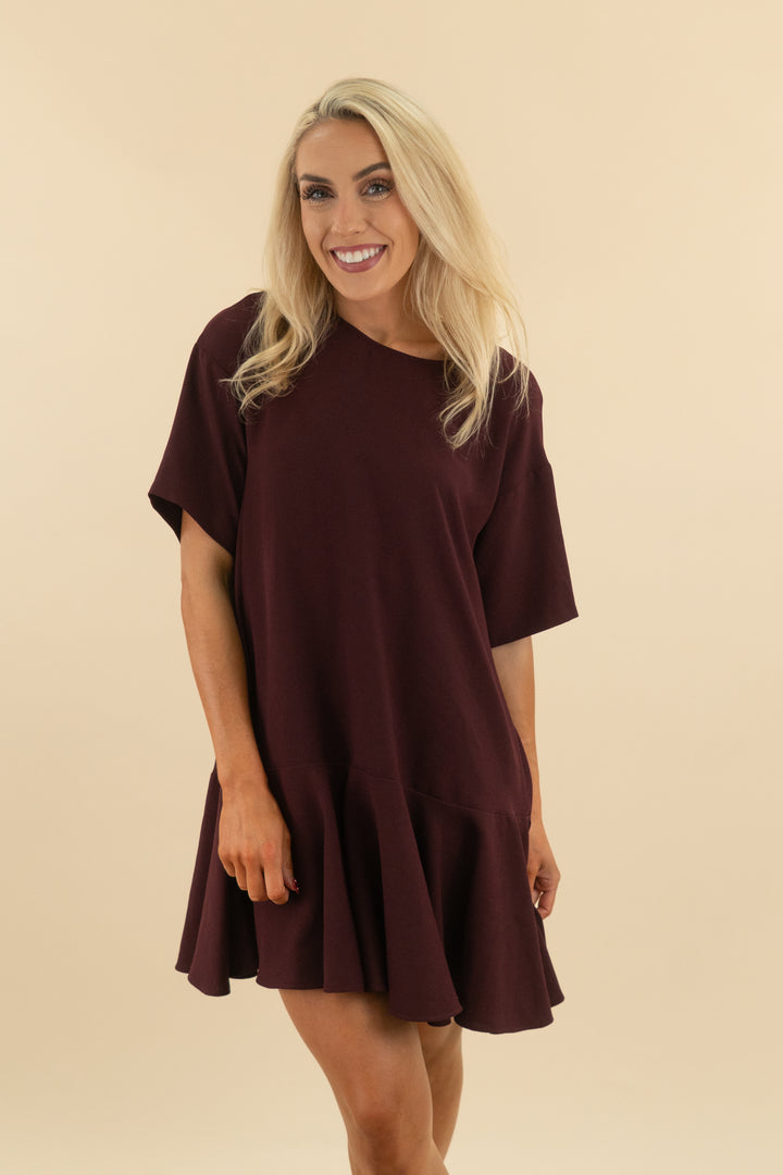french connection burgundy ruffle hem short dress (4; retail $128)
