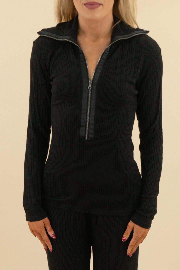 varley luella fitted half zip top (m; retail $132)