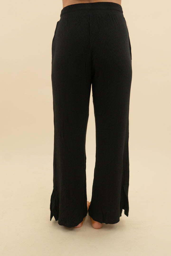 varley raya split hem pant (m, retail $128)