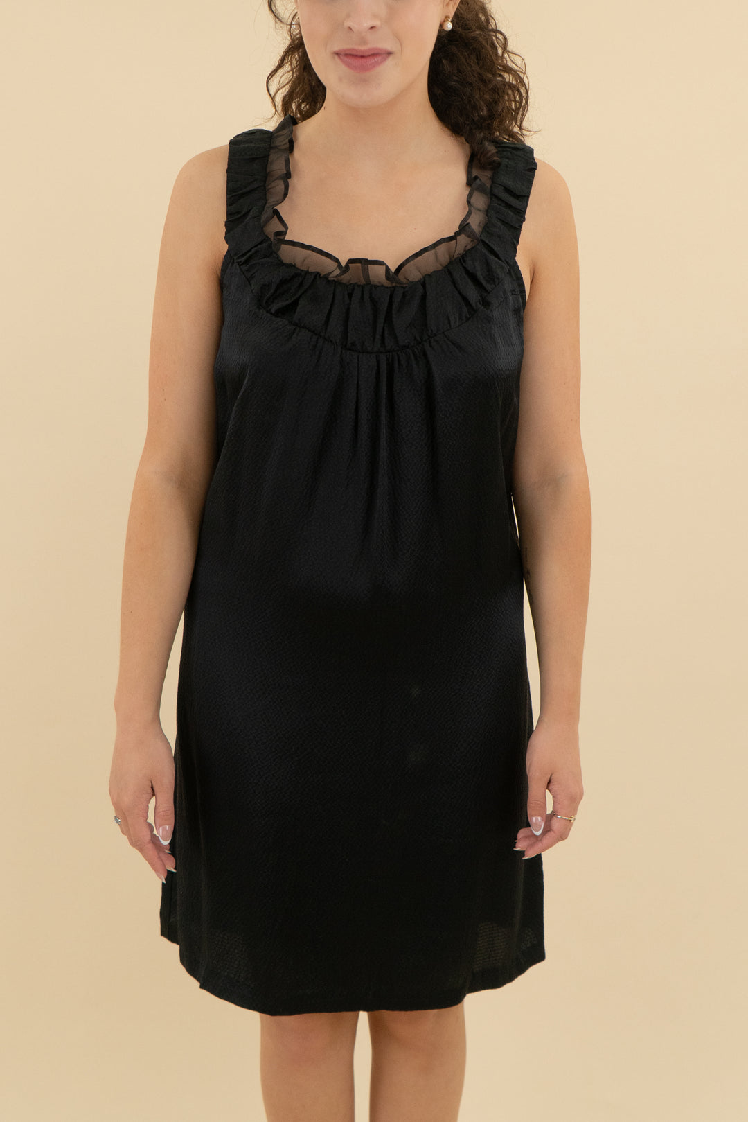 Molly New York Black Silk Mini Dress (8; retail $150)