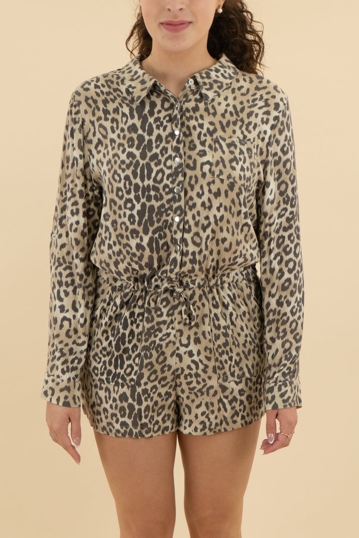 Chaser Long Sleeve Button Up Romper (l; retail $65)