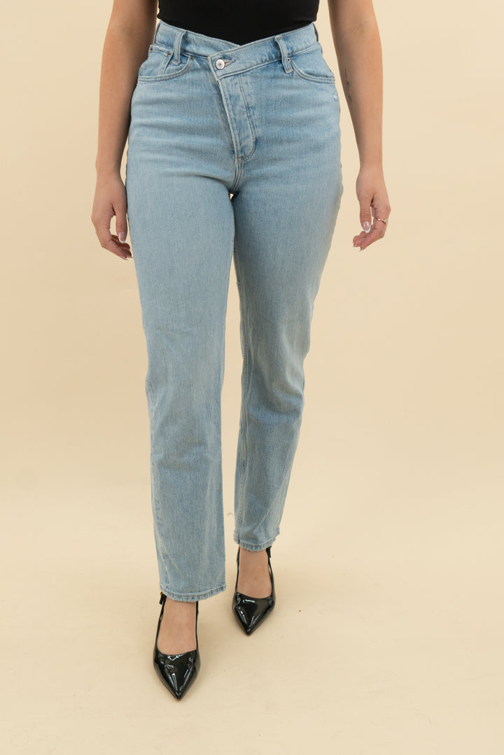 abercrombie and fitch the dad high rise (s; retail $90)