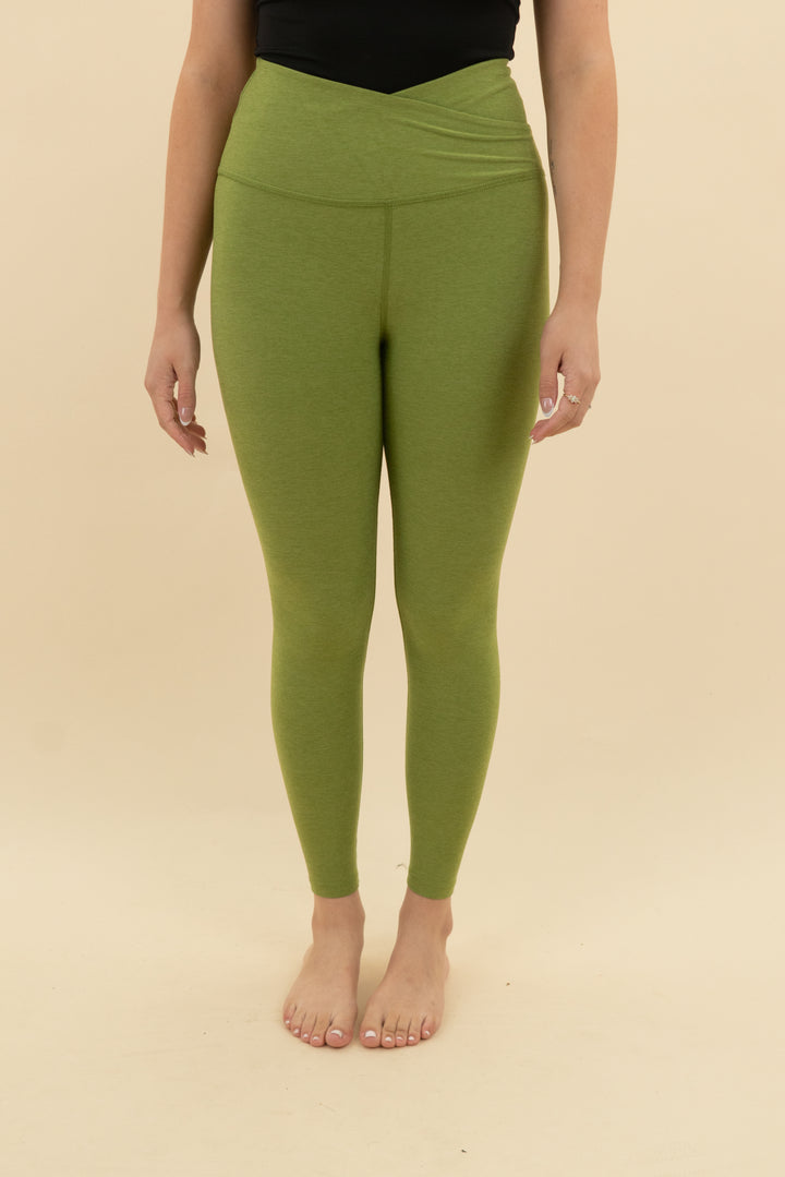 beyond yoga green spacedye legging (s; retail $99)