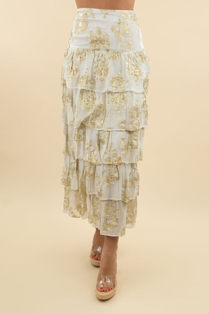 a loves a white shimmer ruffle tiered midi skirt (xs)