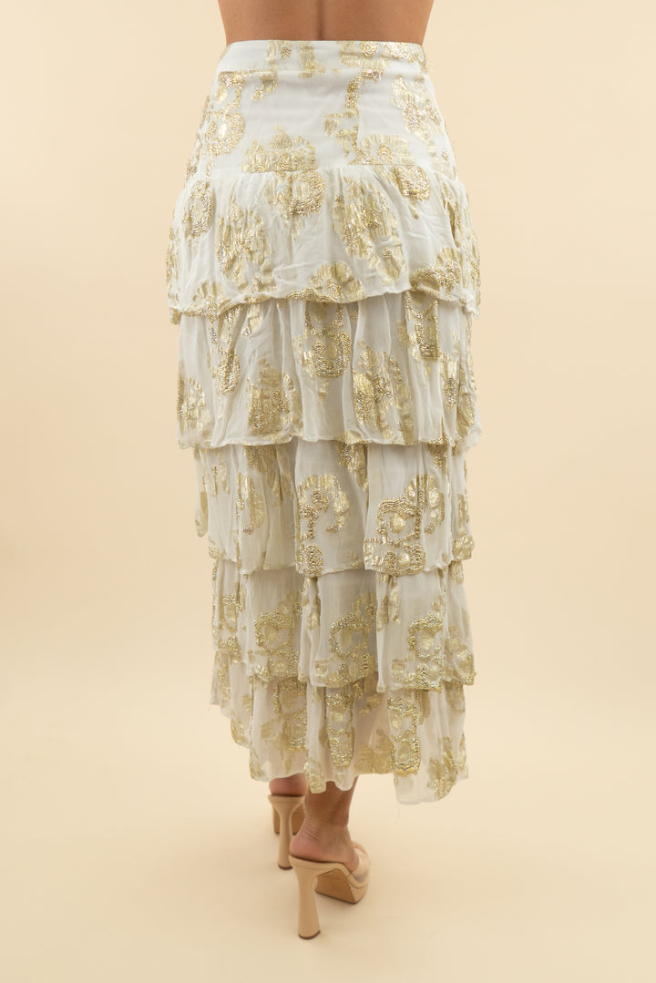 a loves a white shimmer ruffle tiered midi skirt (xs)