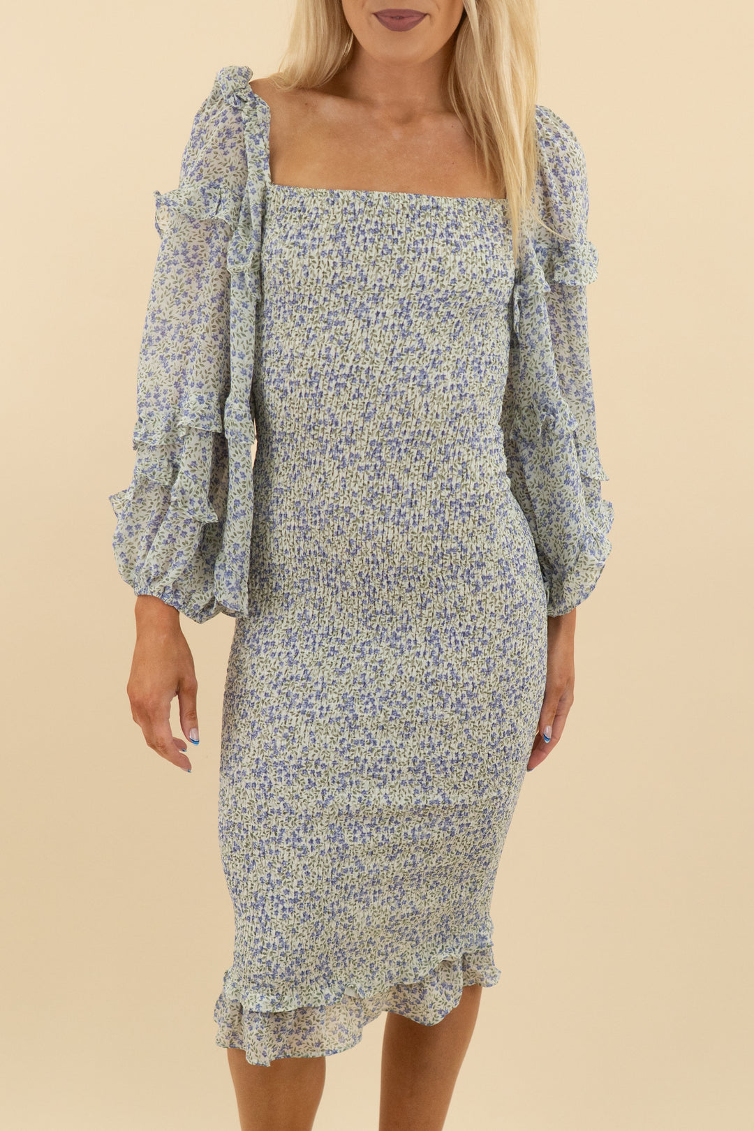 Petal + Pup White Floral Smocked Midi Dress (6: retail $99)