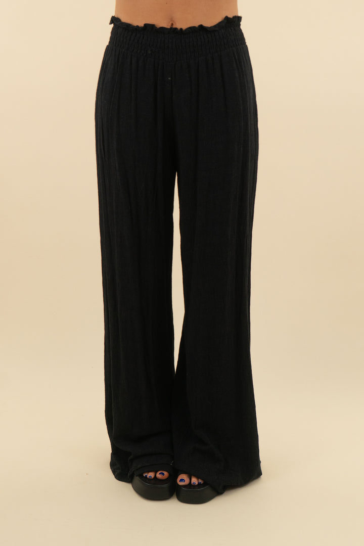 Vici Black Pull On Stretch Pants (m: retail $58)