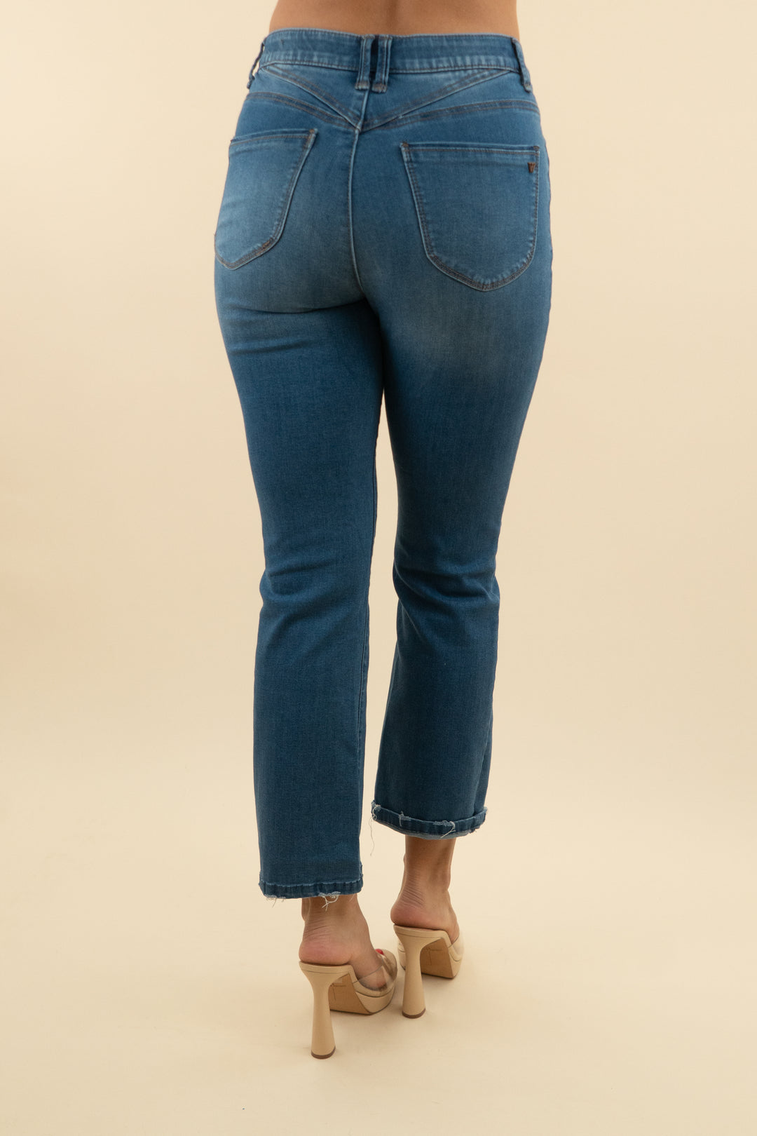 Wit & Wisdom Straight Leg Jeans (2: retail $78)