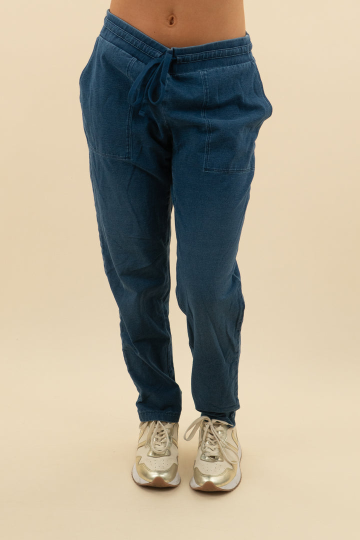 pure jill indigo sweatpant jean (s; retail $79)