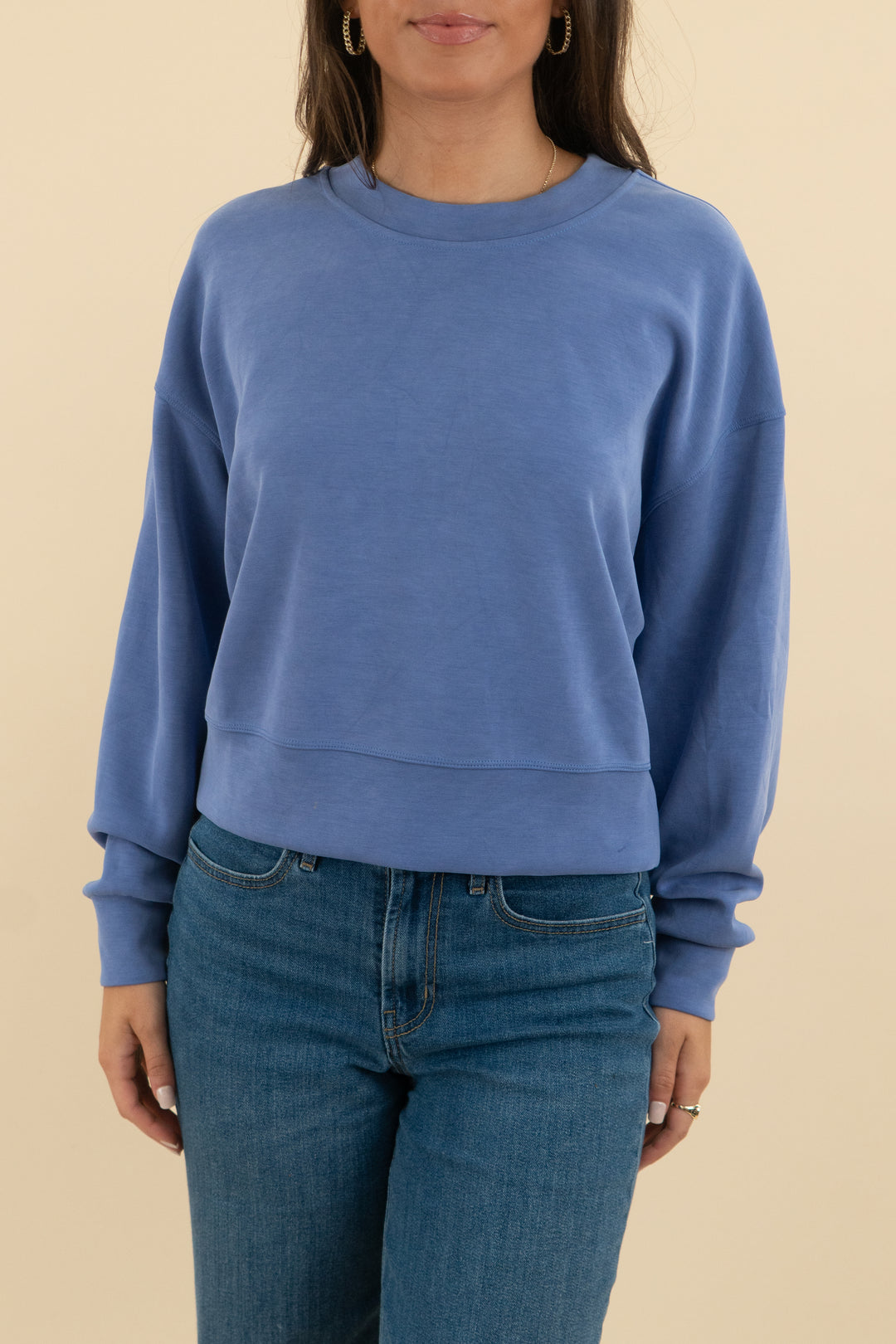 Lululemon Periwinkle Sweatshirt (4: retail $98)