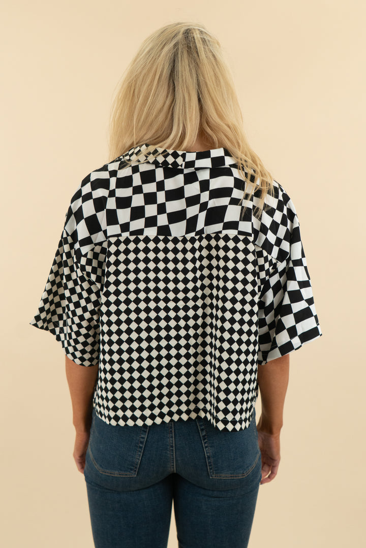 dee elly black and white square print button down top (s; retail $58)