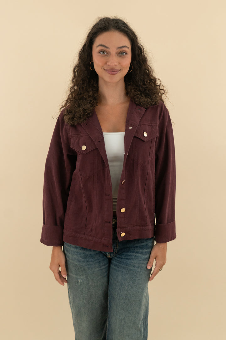 hyacinth house burgundy denim jacket with fur collar (s; retail $198)