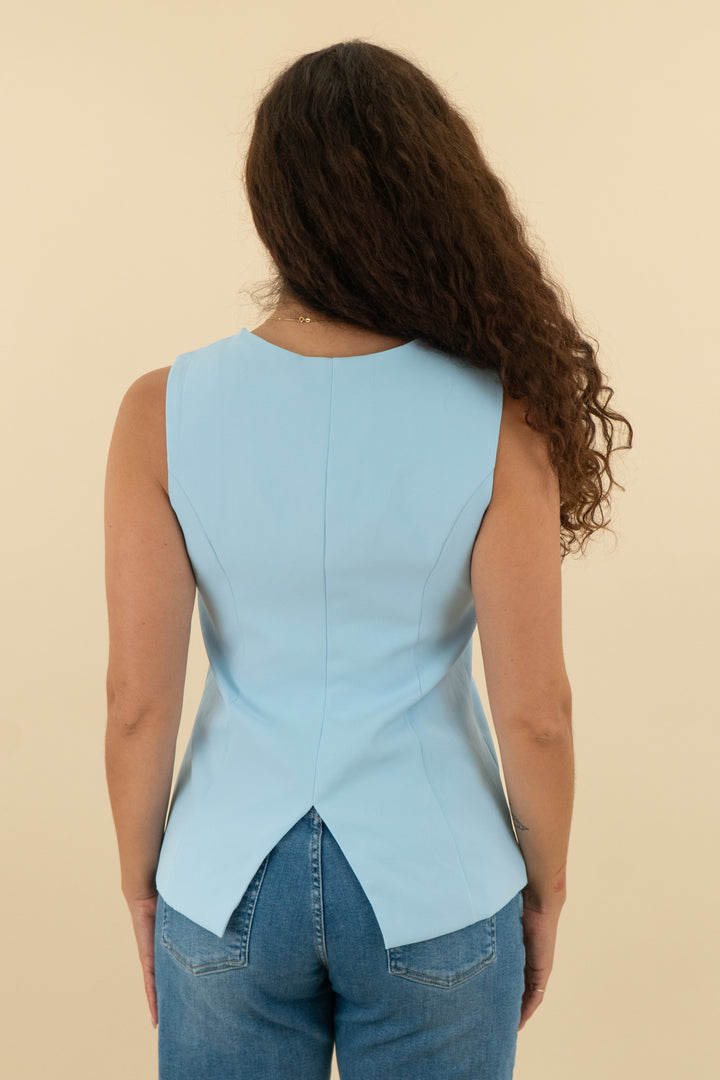 zesica baby blue vest top nwt (s; retail $35)