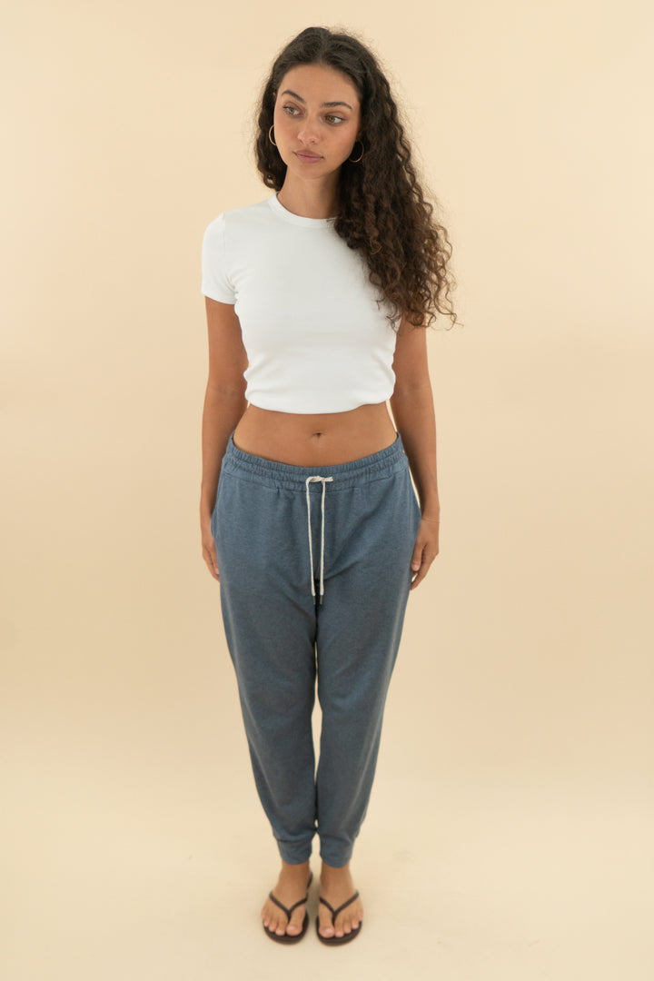 vuori slate blue lounge jogger (l; retail $110)