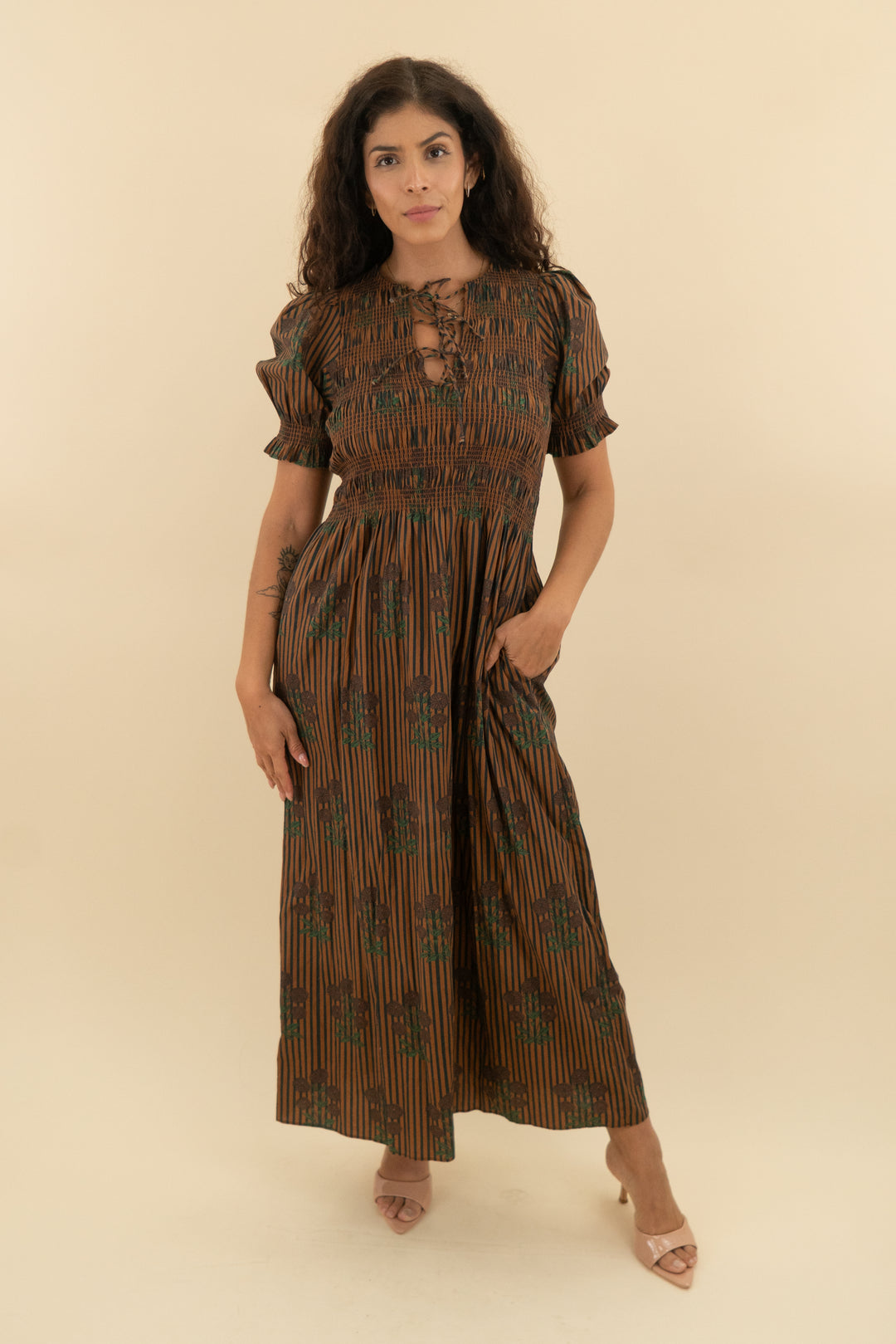 saylor brown striped floral print balloon sleeve maxi dress (s; retail $275)