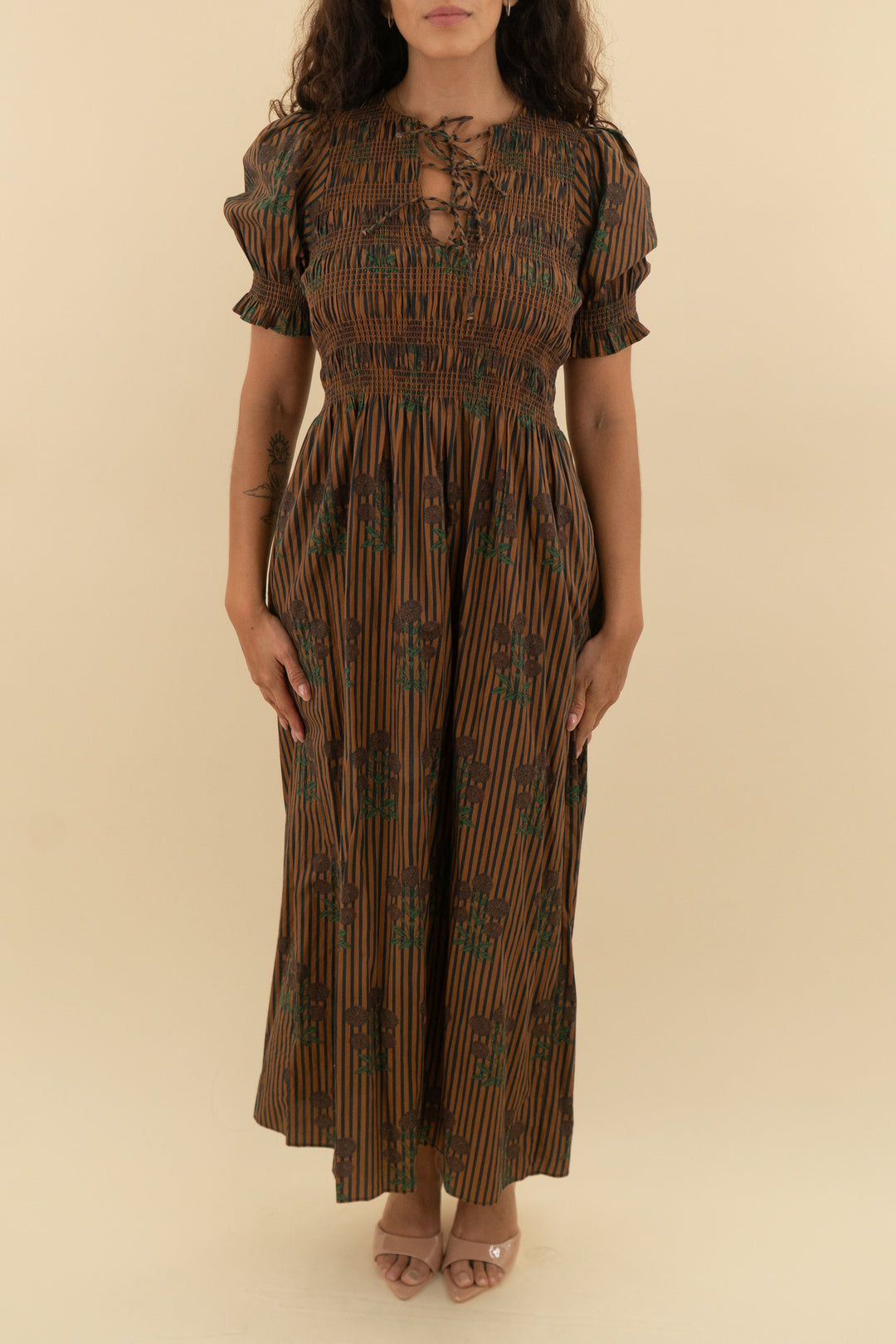 saylor brown striped floral print balloon sleeve maxi dress (s; retail $275)