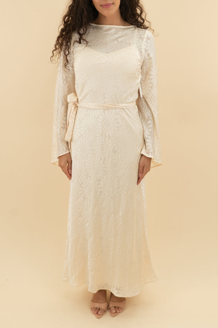 show me your mumu cream daisy burnout dress nwt (s; retail $188)