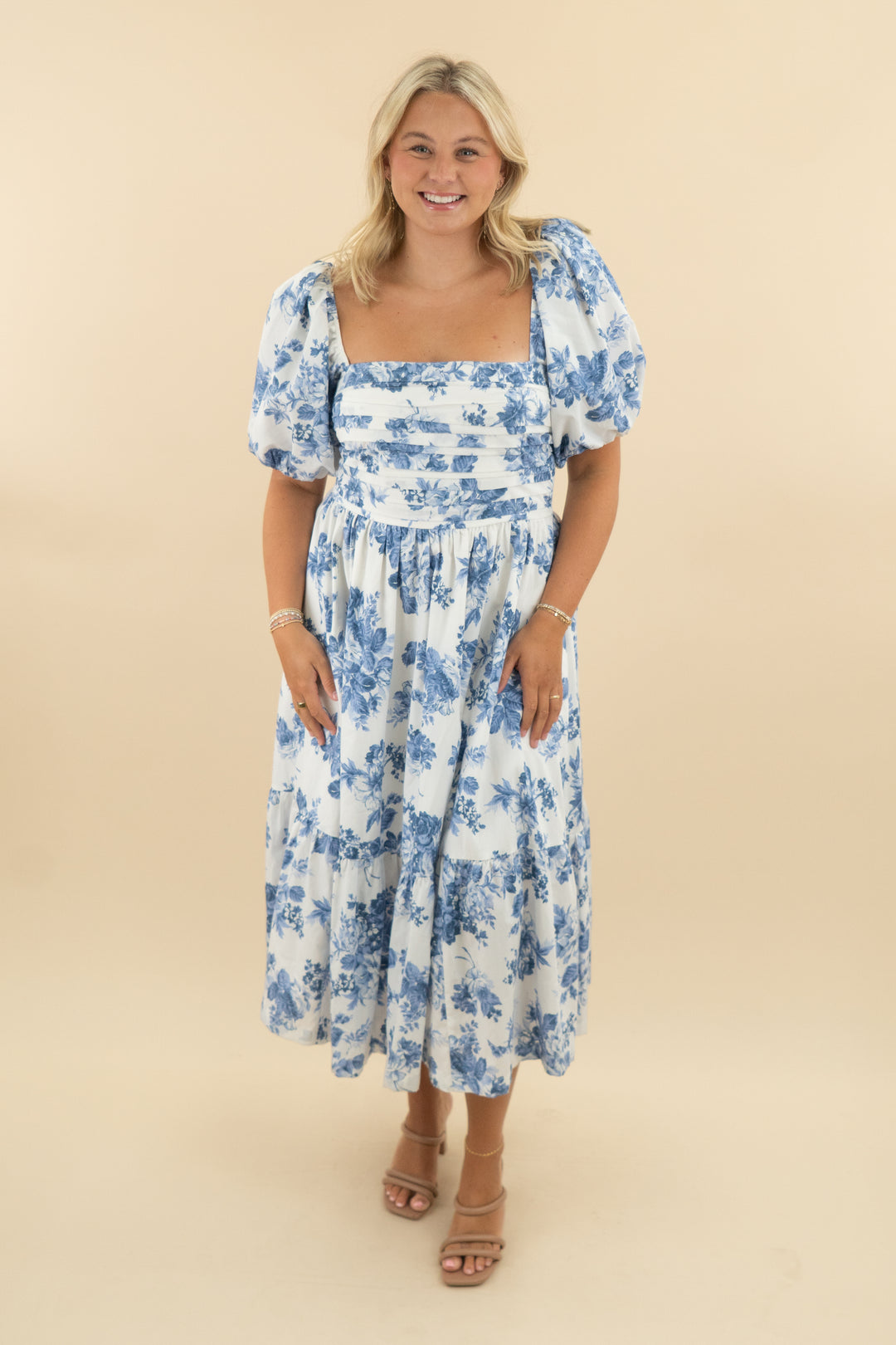 abercrombie & fitch white blue floral puff sleeve midi dress (l: retail $120)