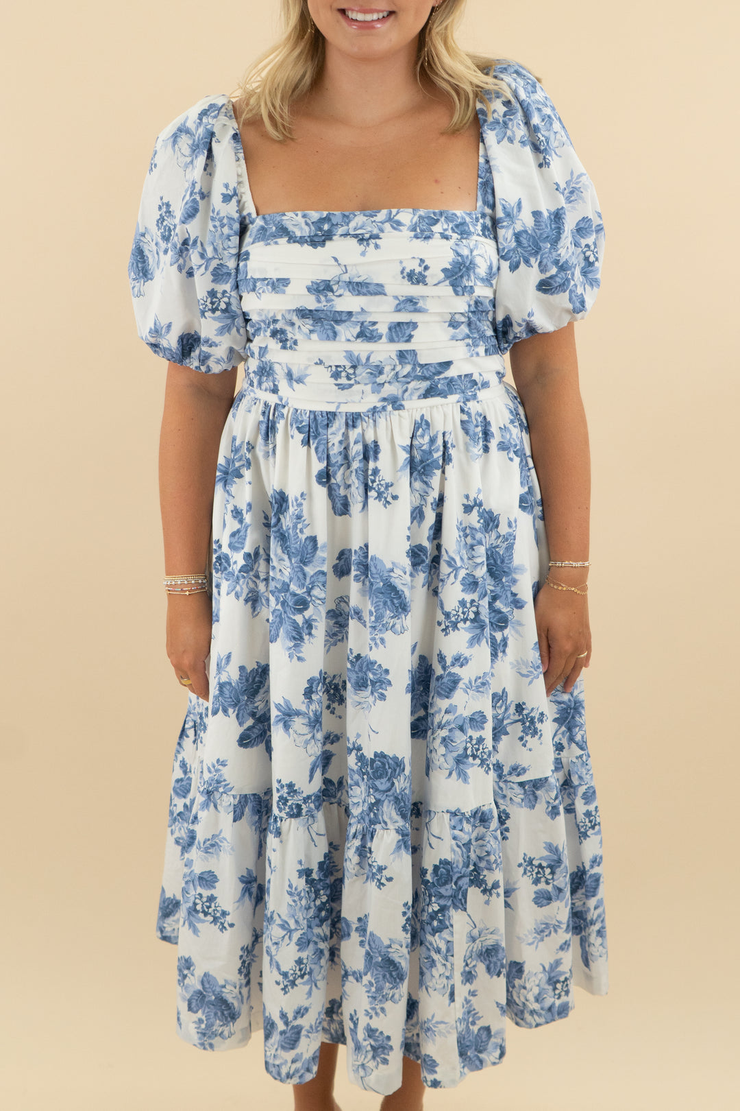 abercrombie & fitch white blue floral puff sleeve midi dress (l: retail $120)
