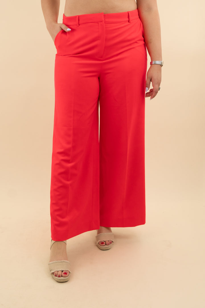l'agence red trouser (xl; retail $450)