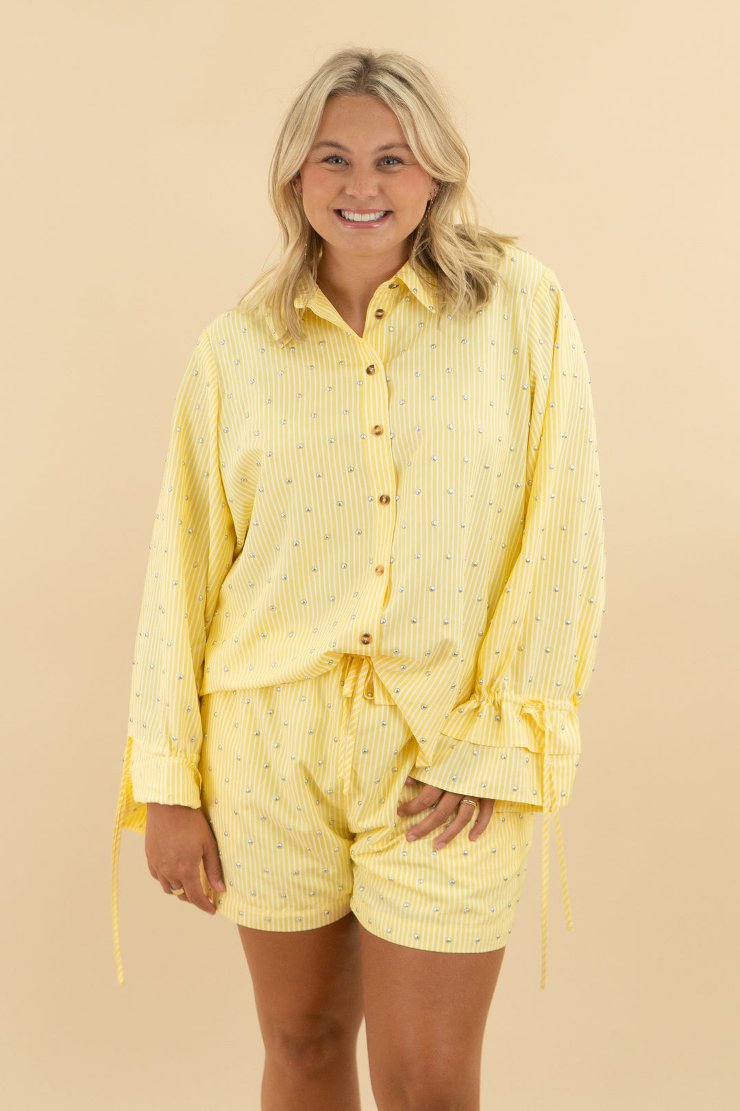 never fully dressed yellow pinstripe stud set nwt (14; retail $300)