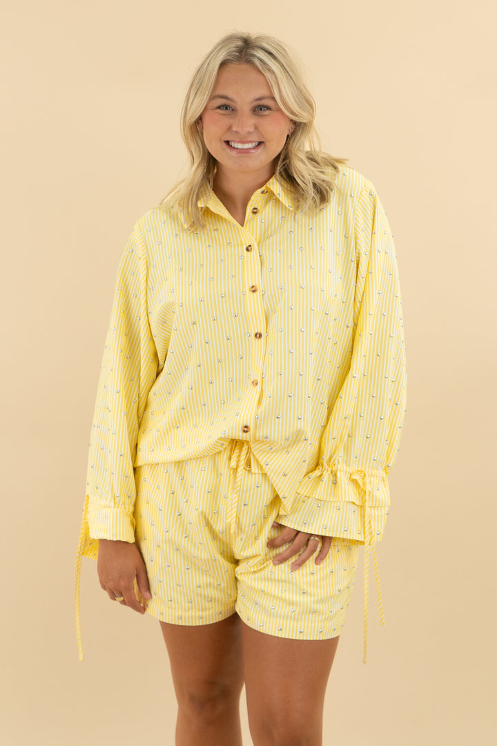 never fully dressed yellow pinstripe stud set nwt (14; retail $300)