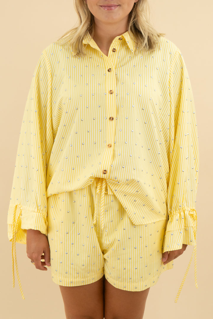 never fully dressed yellow pinstripe stud set nwt (14; retail $300)