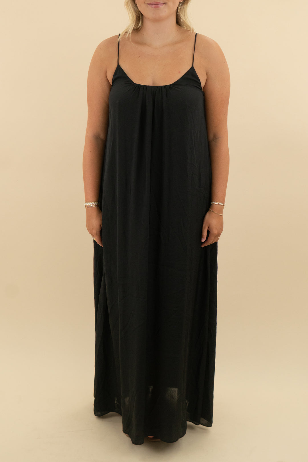 show me your mumu black satin maxi dress (l; retail $138)
