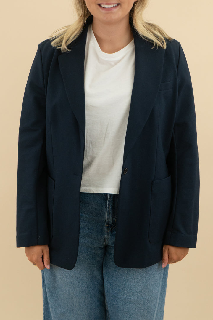 banana republic navy blazer (xl; retail $180)