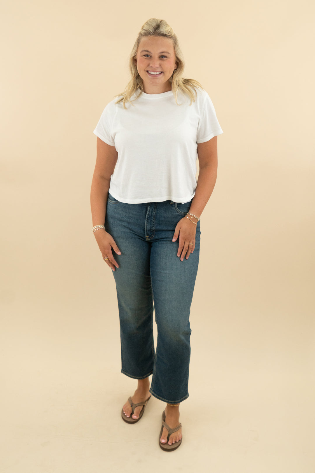 fabletics medium wash high rise straight jeans nwt (32: retail $149.95)