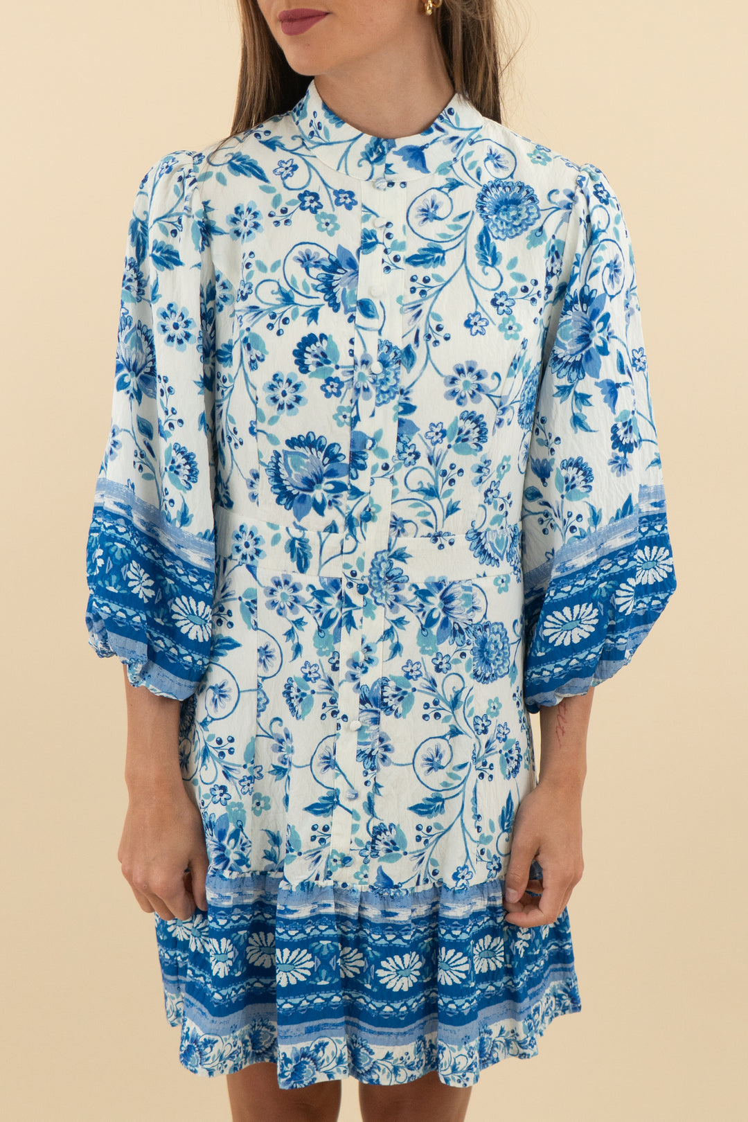 Avara Blue Floral Puff Sleeve Mini Dress (s; retail $98)