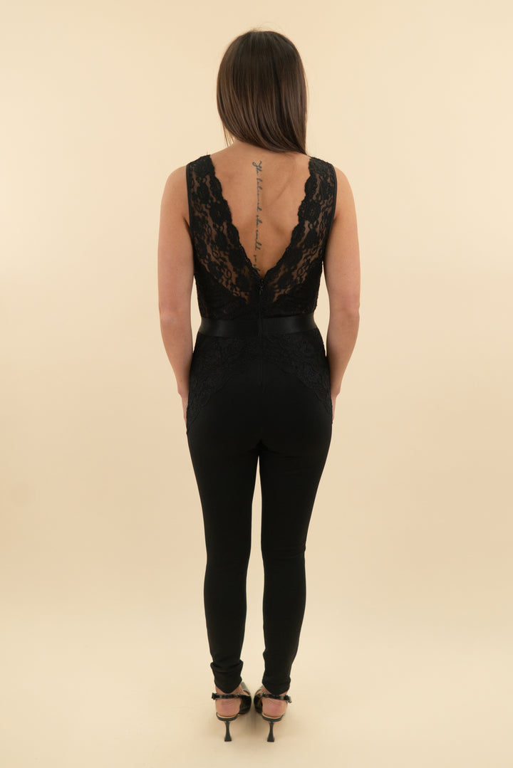 Bebe Black Lace V neck Jumpsuit (xs; retail $106)