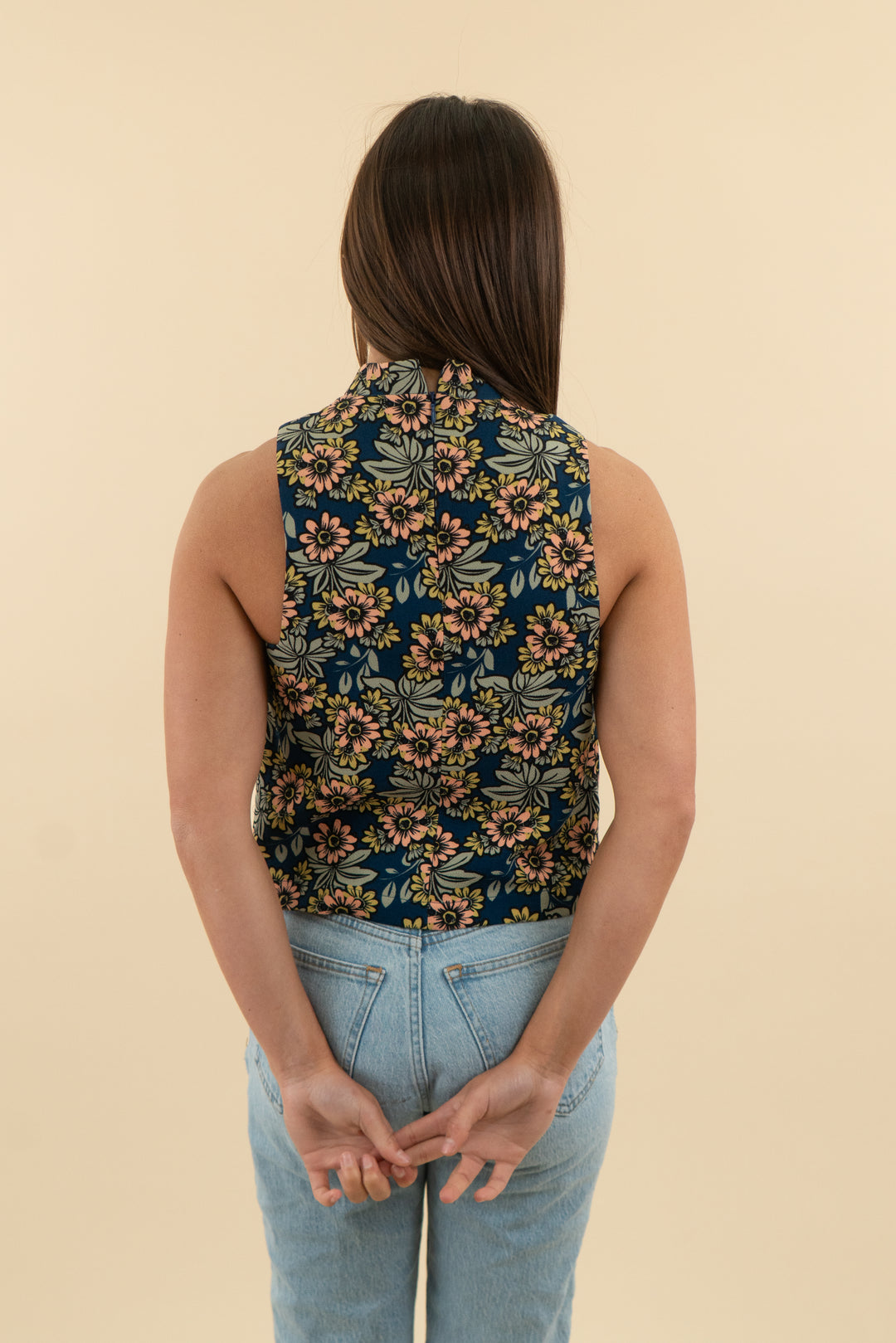 topshop blue floral sleeveless top (0)