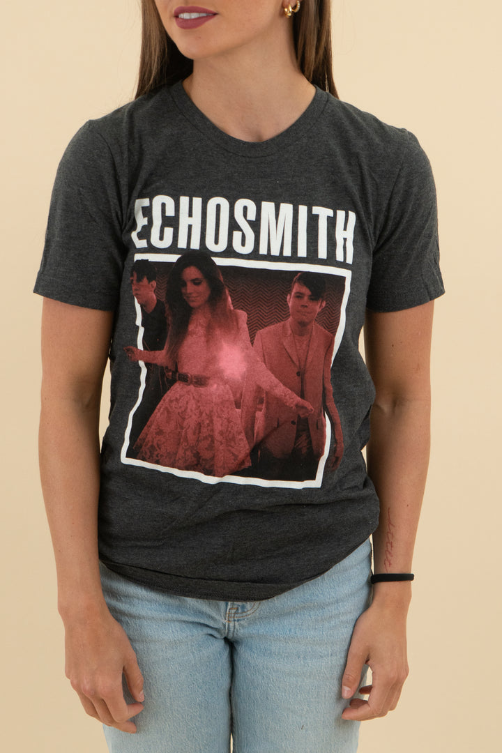 echosmith grey 2018 band graphic t-shirt (xs)