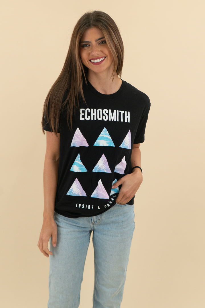 echosmith inside a dream band graphic t-shirt (xs)