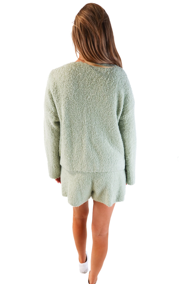 SOLD: Abercrombie & Fitch green fuzzy 3 piece lounge set (M; retail $140)