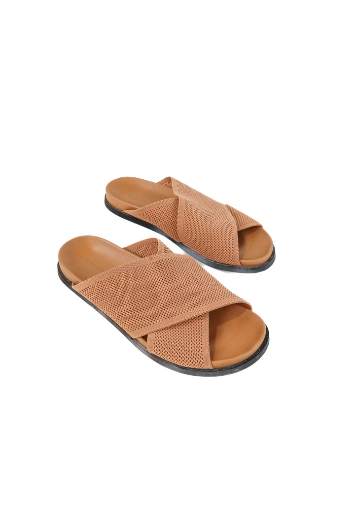 Everlane tan knit sandals (10; retail $148)