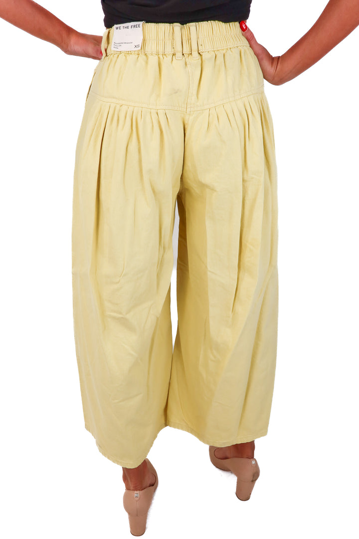 we the free yellow pull on jeans NWT (xs; retails $98)