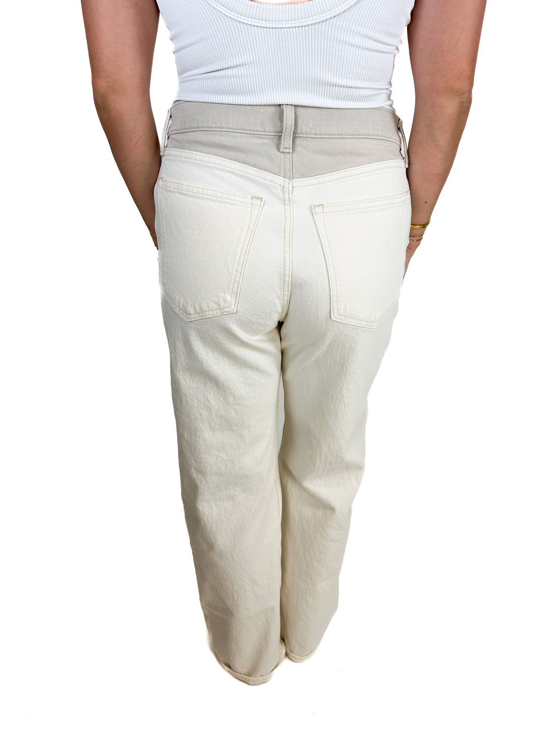 Abercrombie Cream The '90s High Rise Relaxed Jean (30)