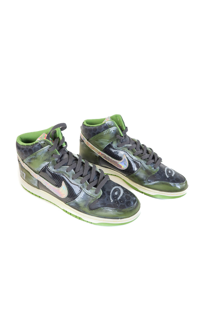 AUCTION nike green hand painted sneakers (13)- ends 5/20 at 8pm CT