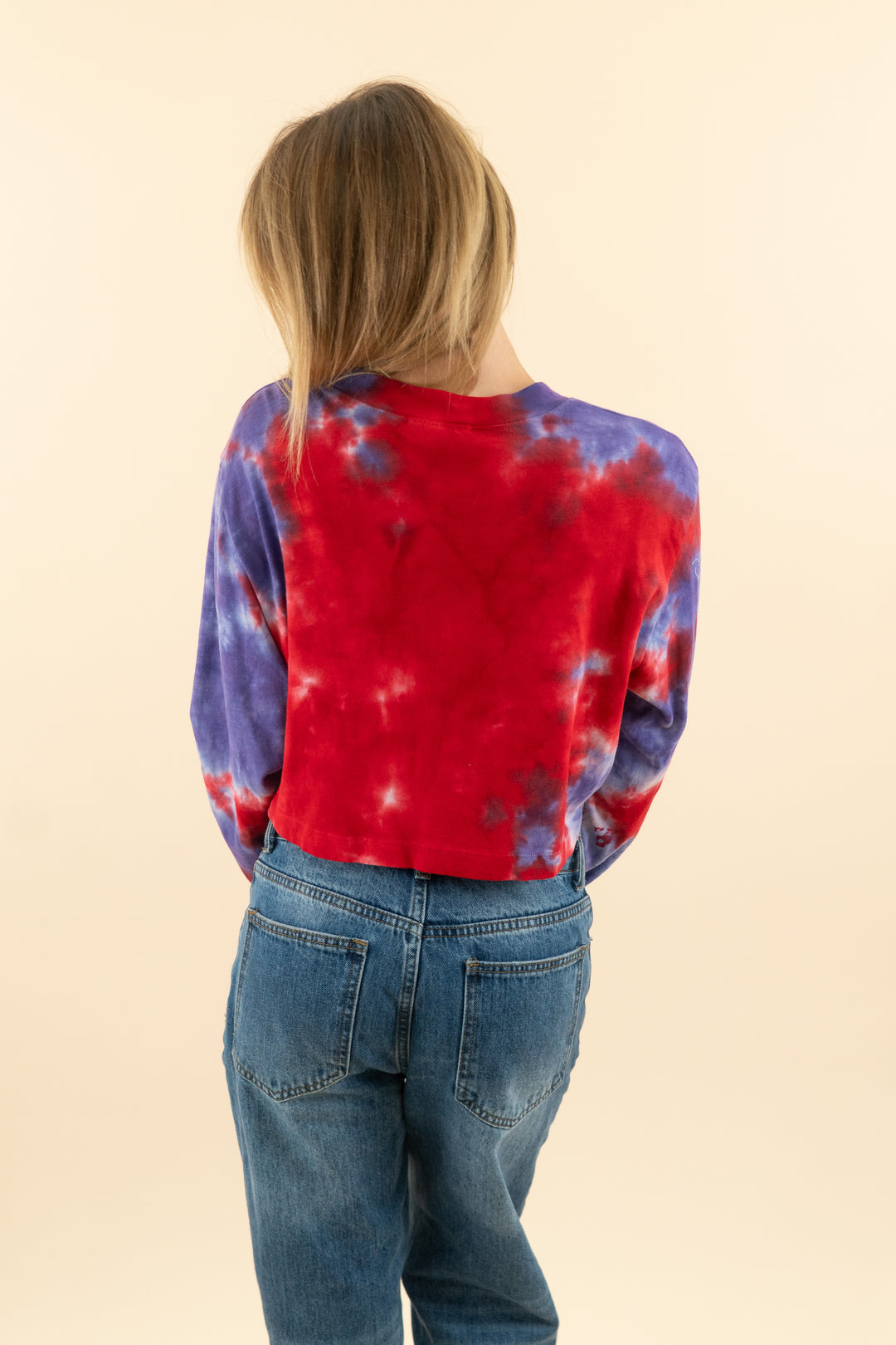 AUCTION cotton citizen red and purple tie dye long sleeve crop top (m)