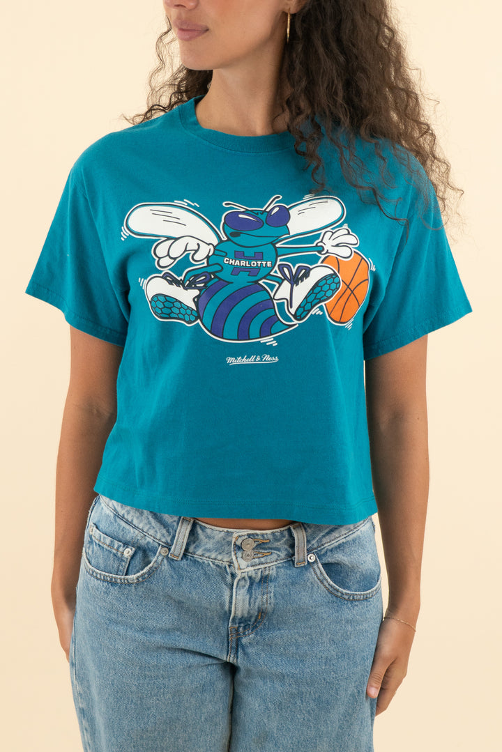 AUCTION mitchell & ness teal charlotte hornets t-shirt (m)