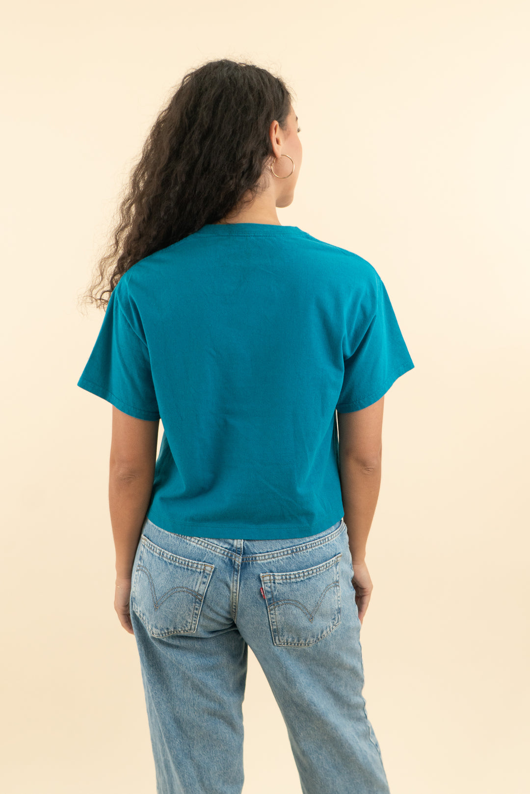 AUCTION mitchell & ness teal charlotte hornets t-shirt (m)