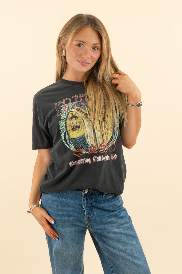 black led zeppelin graphic tee (l; retail $45)