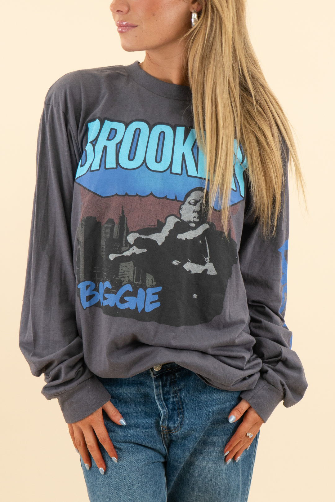 AUCTION charcoal grey notorious b.i.g. long sleeve graphic t-shirt (l)