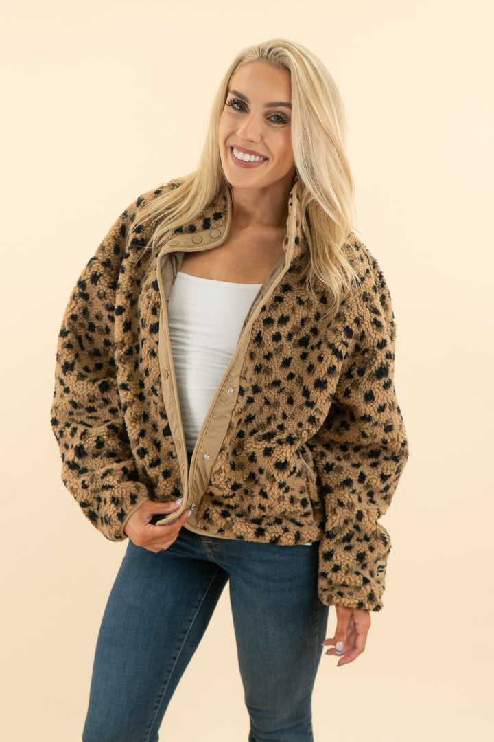 AUCTION fabletics brown leopard print teddy jacket (m)