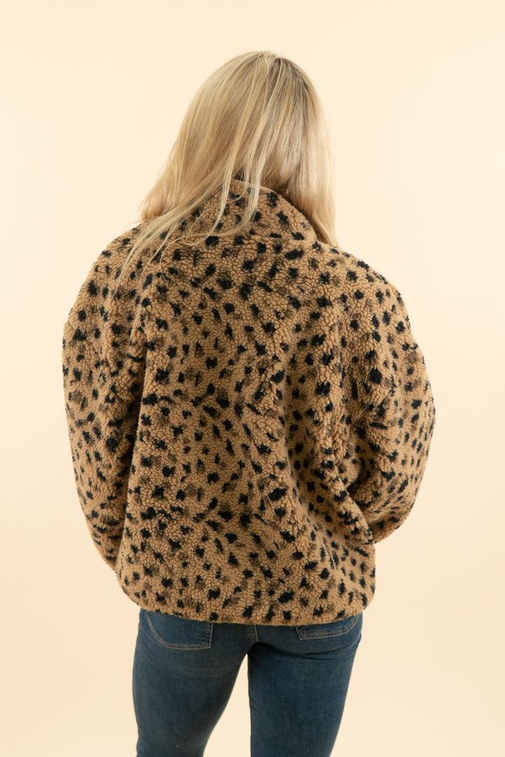 AUCTION fabletics brown leopard print teddy jacket (m)