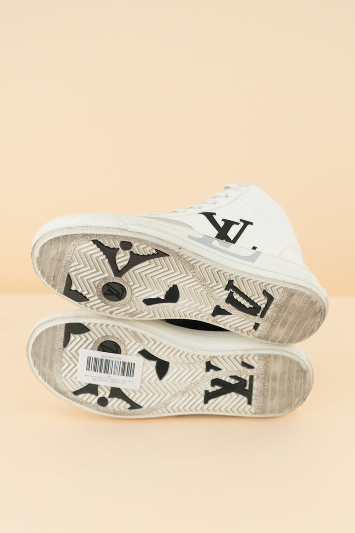 louis vuitton white/black high top sneakers (38/ US 7-8; retail $1,360)