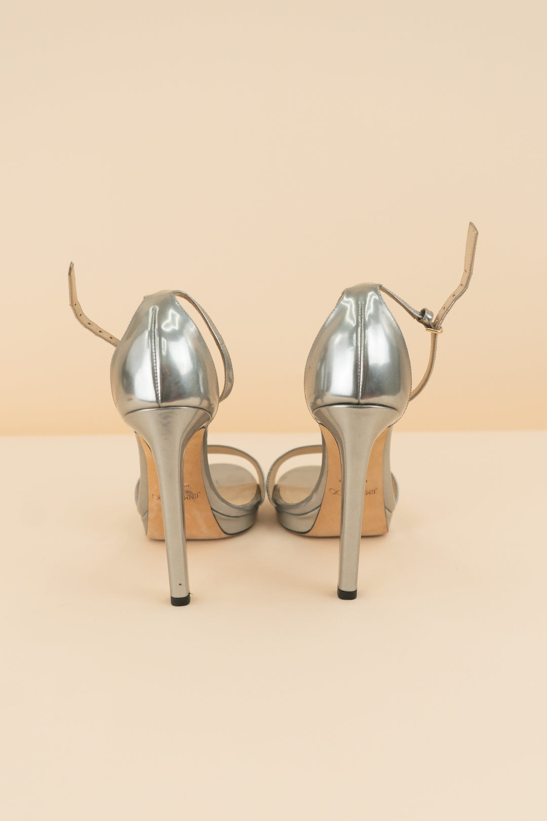 AUCTION jimmy choo shiny silver high heels (38.5)