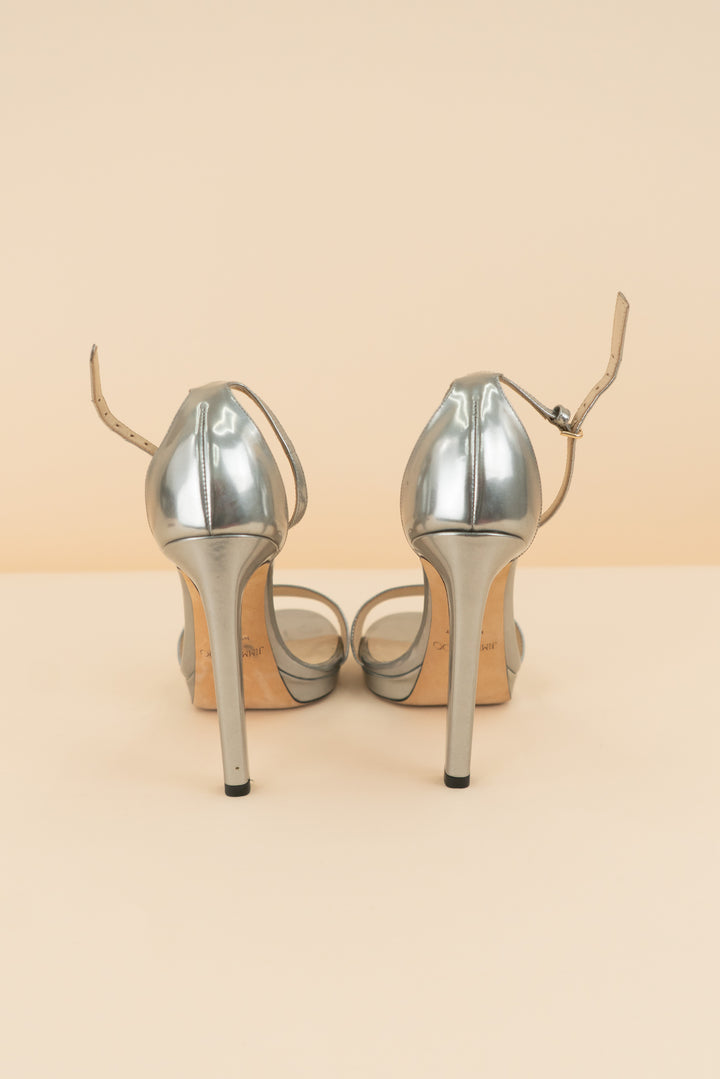 AUCTION jimmy choo shiny silver high heels (38.5)